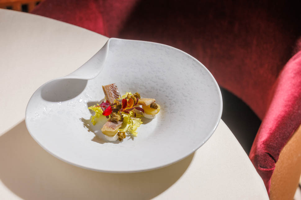 Anguilla affumicata uva marinata capperi fritti e ricotta degustazione3 PRINCIPEDISAVOIA