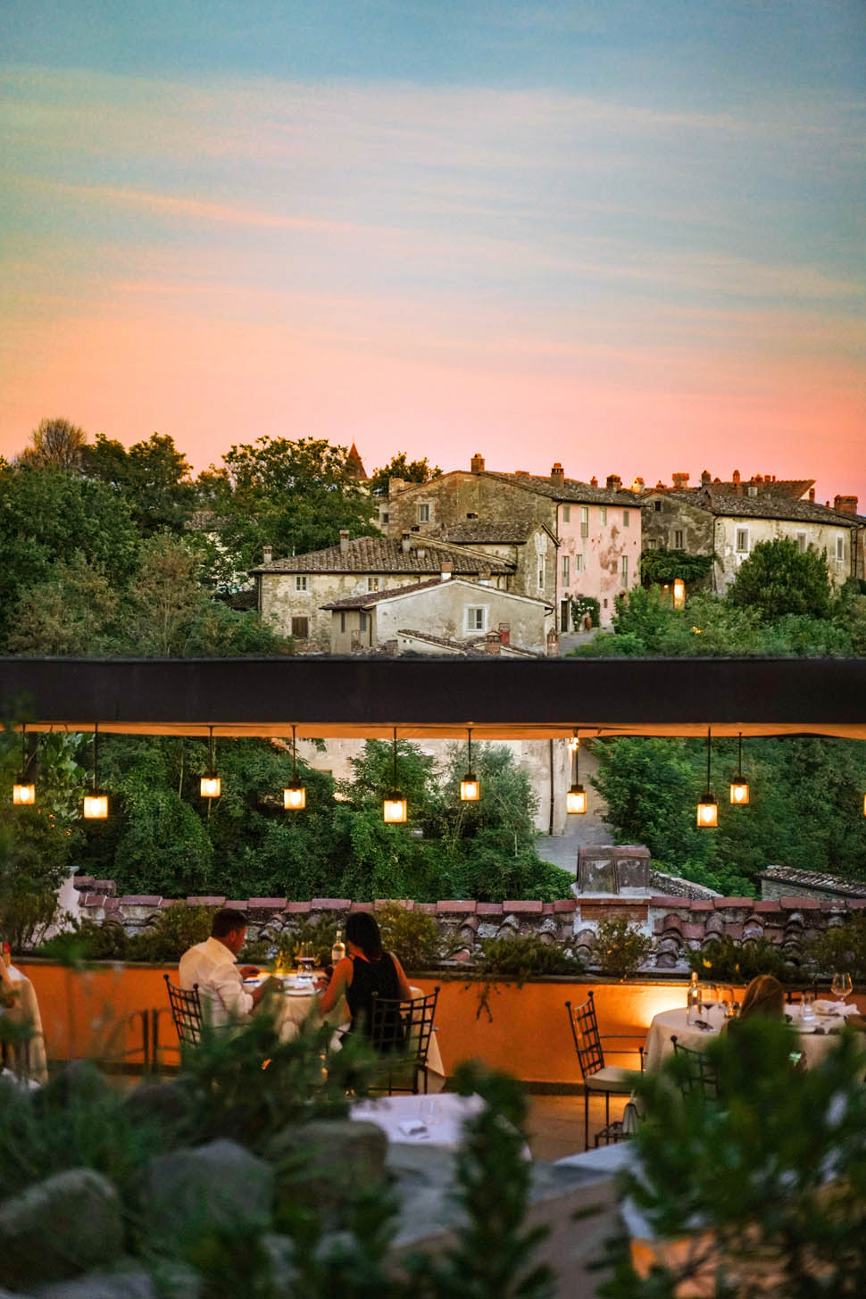 Copia di osteria del borro sunset dinner ph valeria raniolo 3 REV3 no uccelli