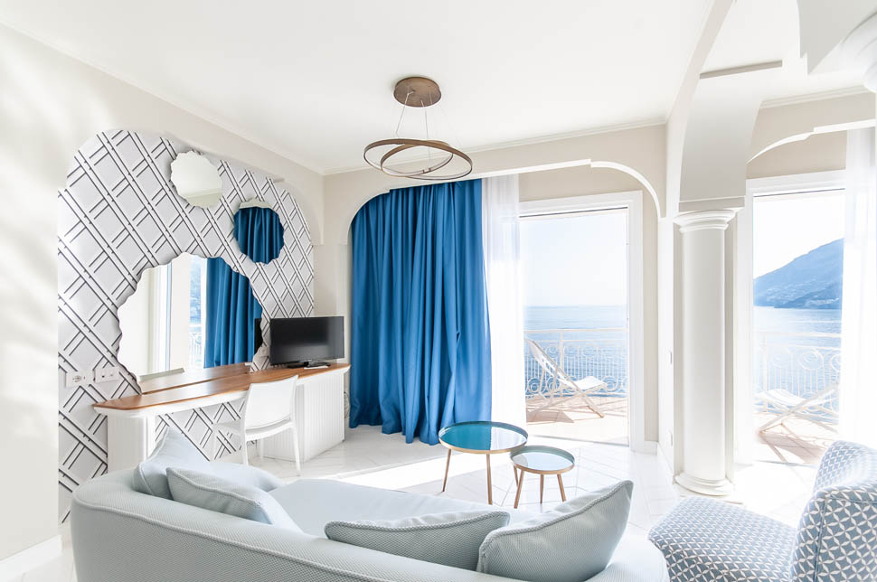 Hotel Club Due Torri Suite edited DSC 9191 HDR