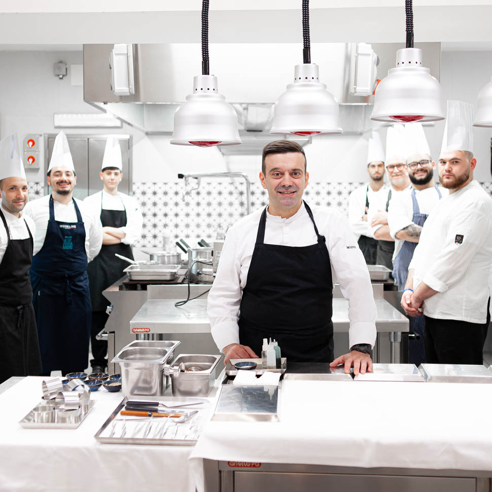 Oltremare Chef Alfonso Crisci e la sua brigataedited hq DSC 6273