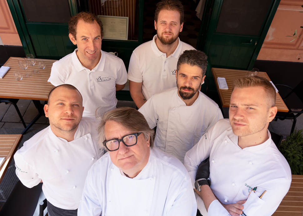 SANTA MARGHERITA crediti fotografici di Benedetta BassanelliEdo Ferrera e il suo team a Osteria O Magazin